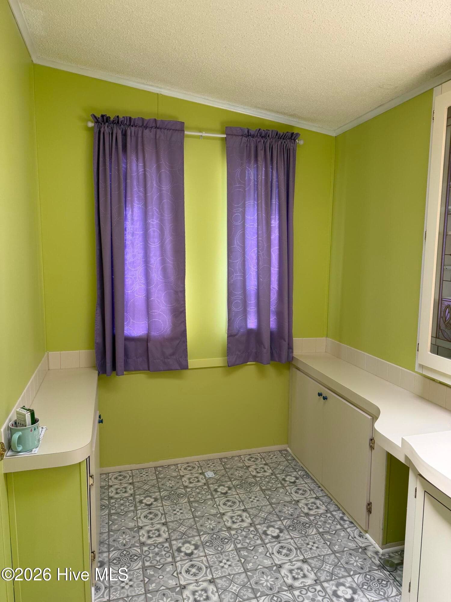primary bathroom - 606 Galley Court, Hampstead, NC 28443