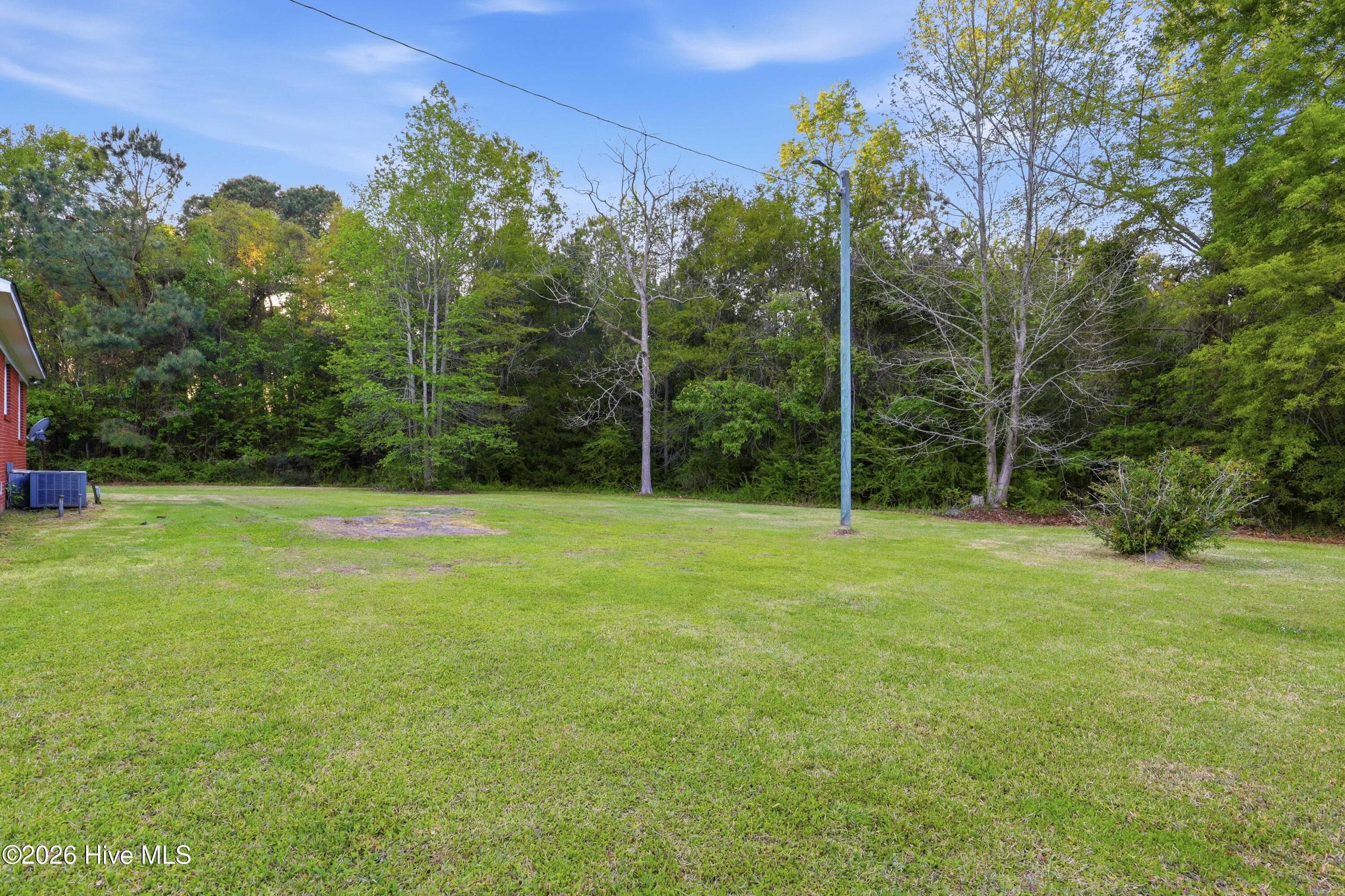 Single Family Residence at 6566 Hwy 41 W, Trenton, NC 28585, photo 9 of 29