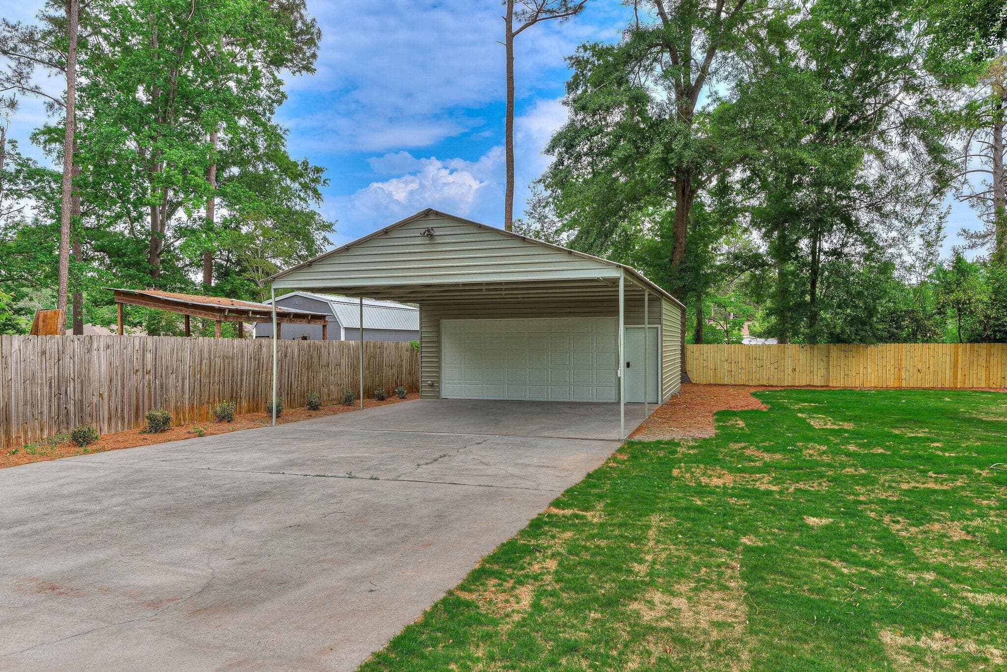 Single Family Residence at 135 Lake Bluff Drive S 135, Waynesboro, GA 30830, photo 6 of 29