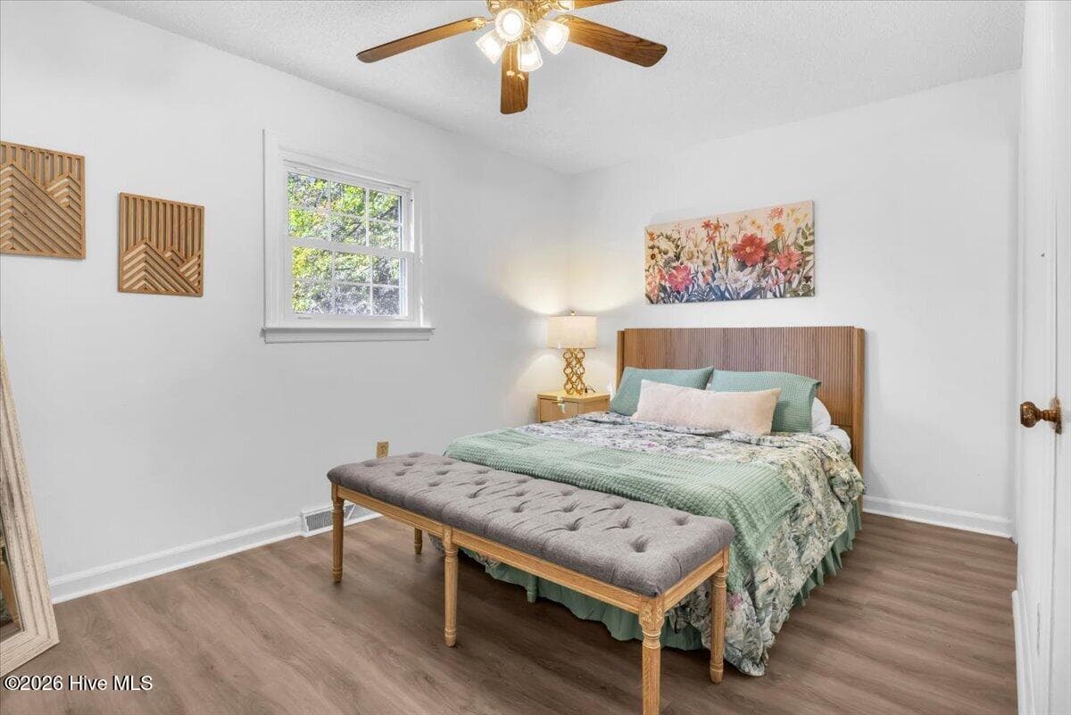 Single Family Residence at 5105 Belgrave Circle, Wilmington, NC 28403, photo 18 of 37