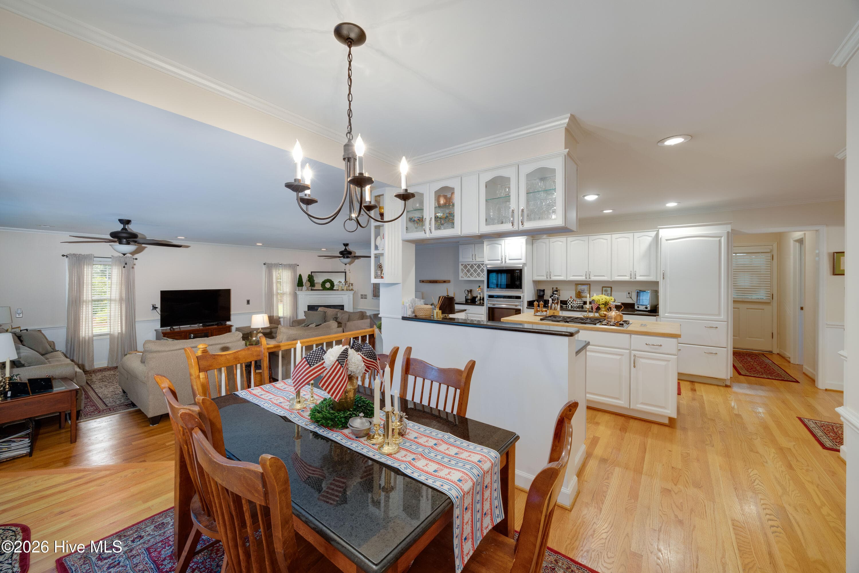 Single Family Residence at 307 Alderson Road, Washington, NC 27889, photo 7 of 57