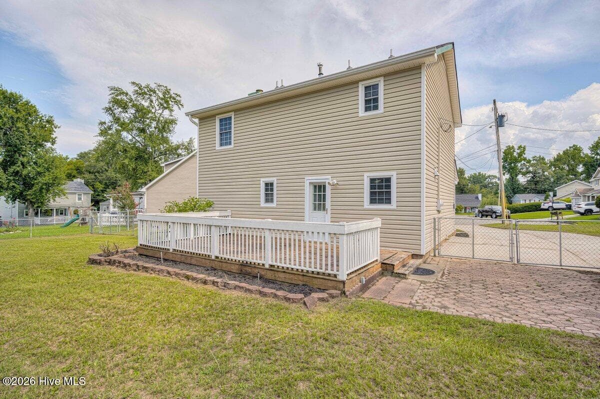 Single Family Residence at 2908 Pleasant Court, Martinez, GA 30907, photo 15 of 22