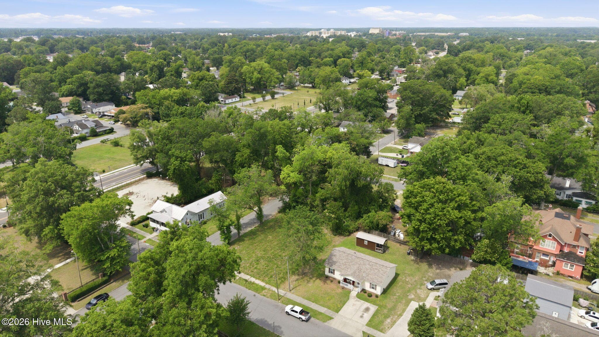 2-4 Units Multi-Family at 410 Latham Street, Greenville, NC 27834, photo 9 of 13