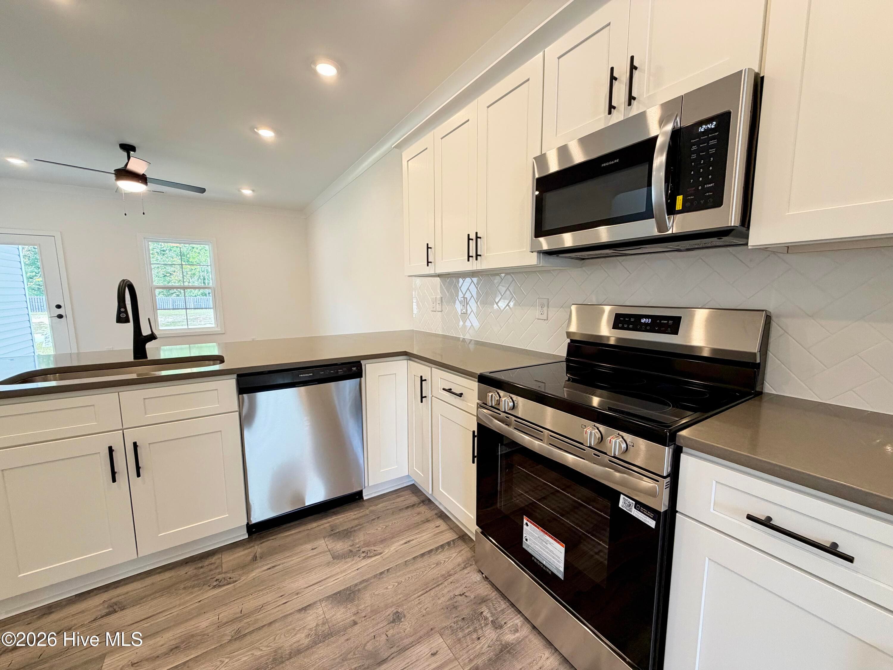 Townhouse at 475 Timbercrest Circle SE, Bolivia, NC 28422, photo 25 of 86