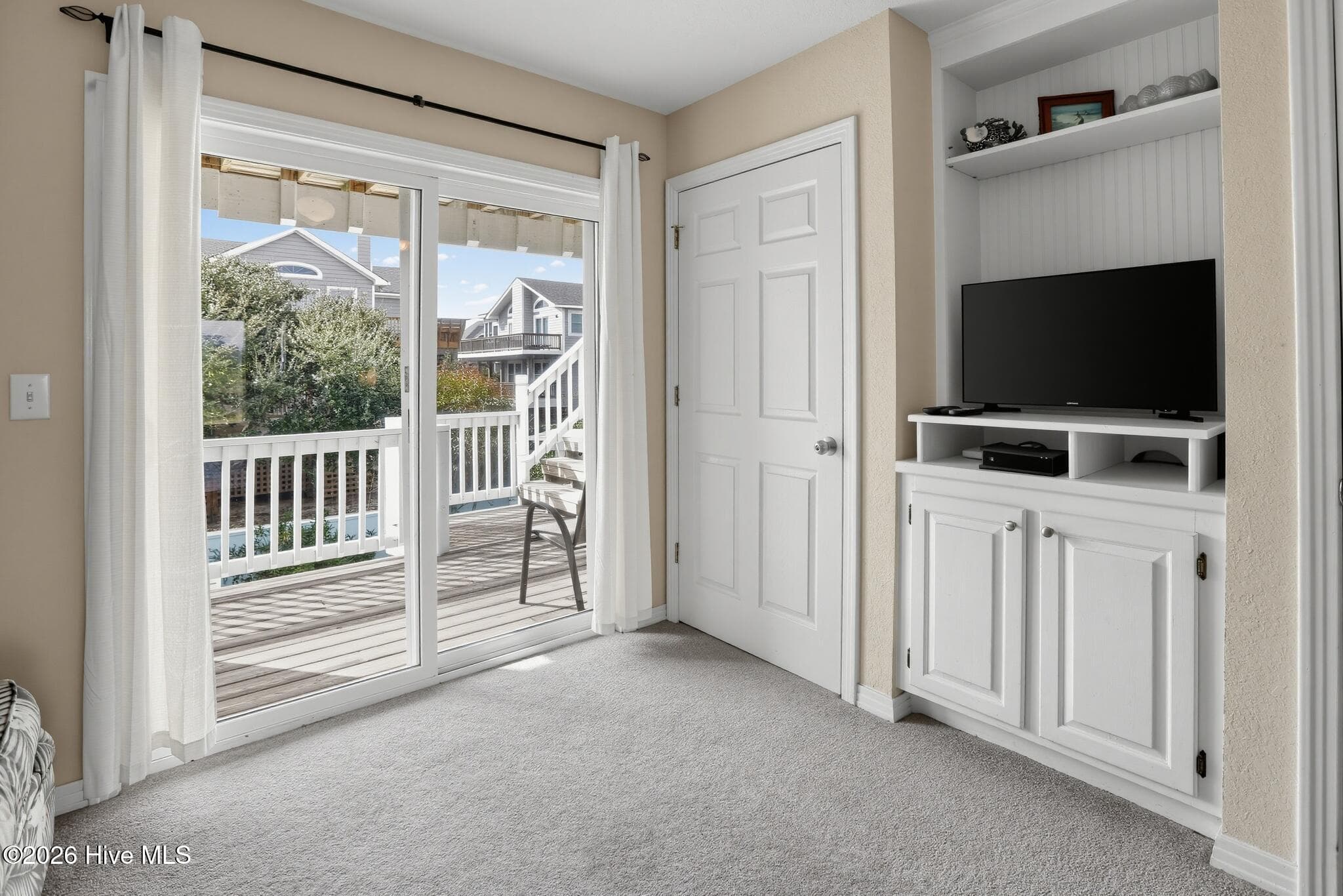 Single Family Residence at 786 Crown Point Circle, Corolla, NC 27927, photo 17 of 58