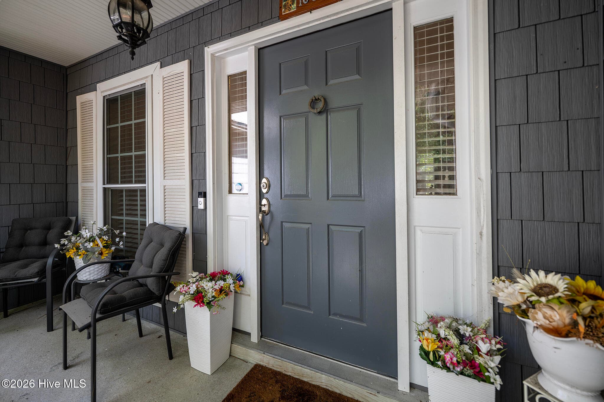 Covered Front Porch - 106 Windlass Way, Aurora, NC 27806
