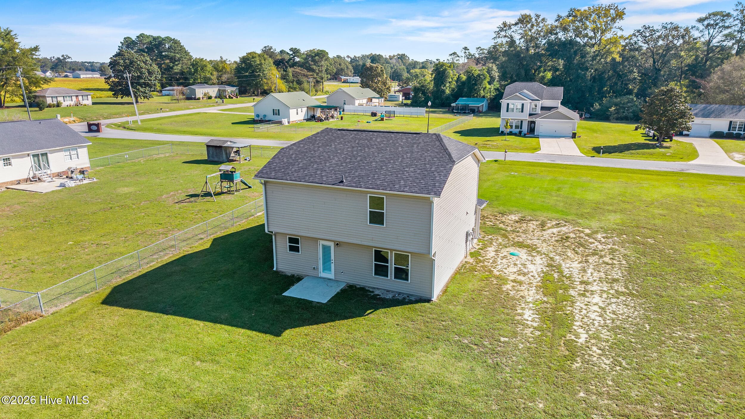 Single Family Residence at 1020 Beaver Creek Road, Deep Run, NC 28525, photo 35 of 41