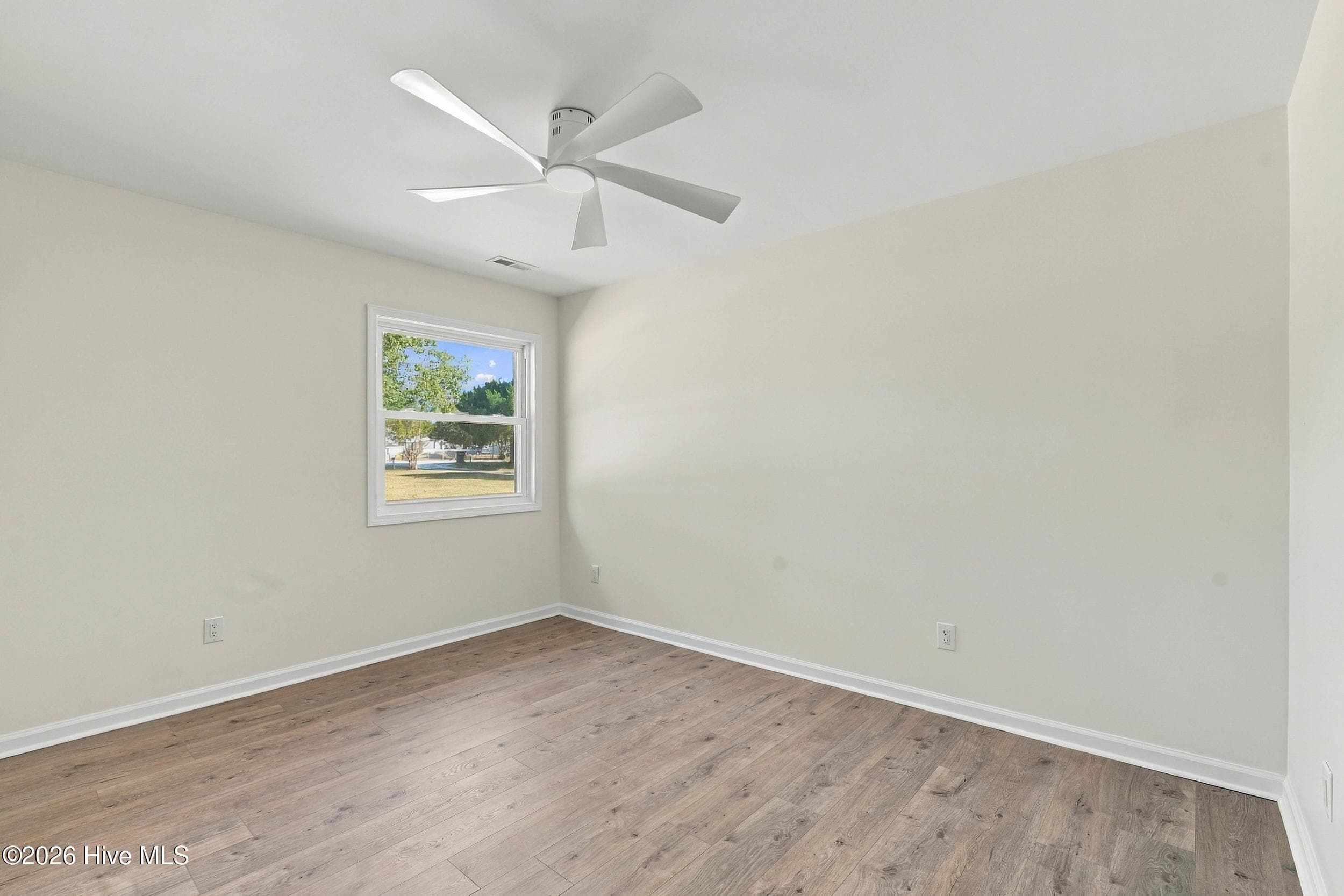 Single Family Residence at 564 Old Folkstone Road, Holly Ridge, NC 28445, photo 23 of 43