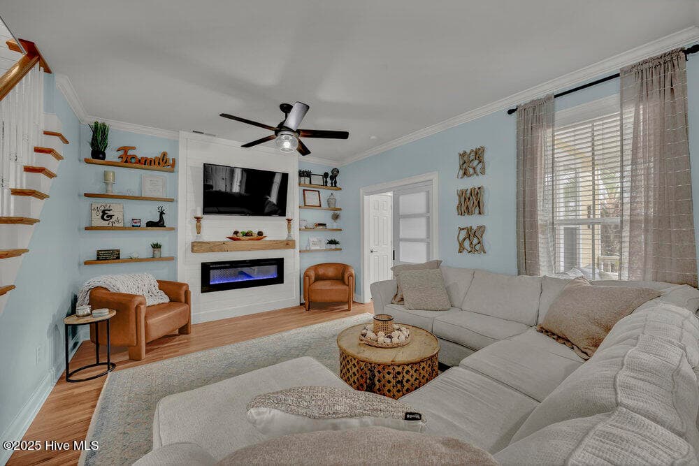 Townhouse at 233 Silver Sloop Way, Carolina Beach, NC 28428, photo 2 of 33