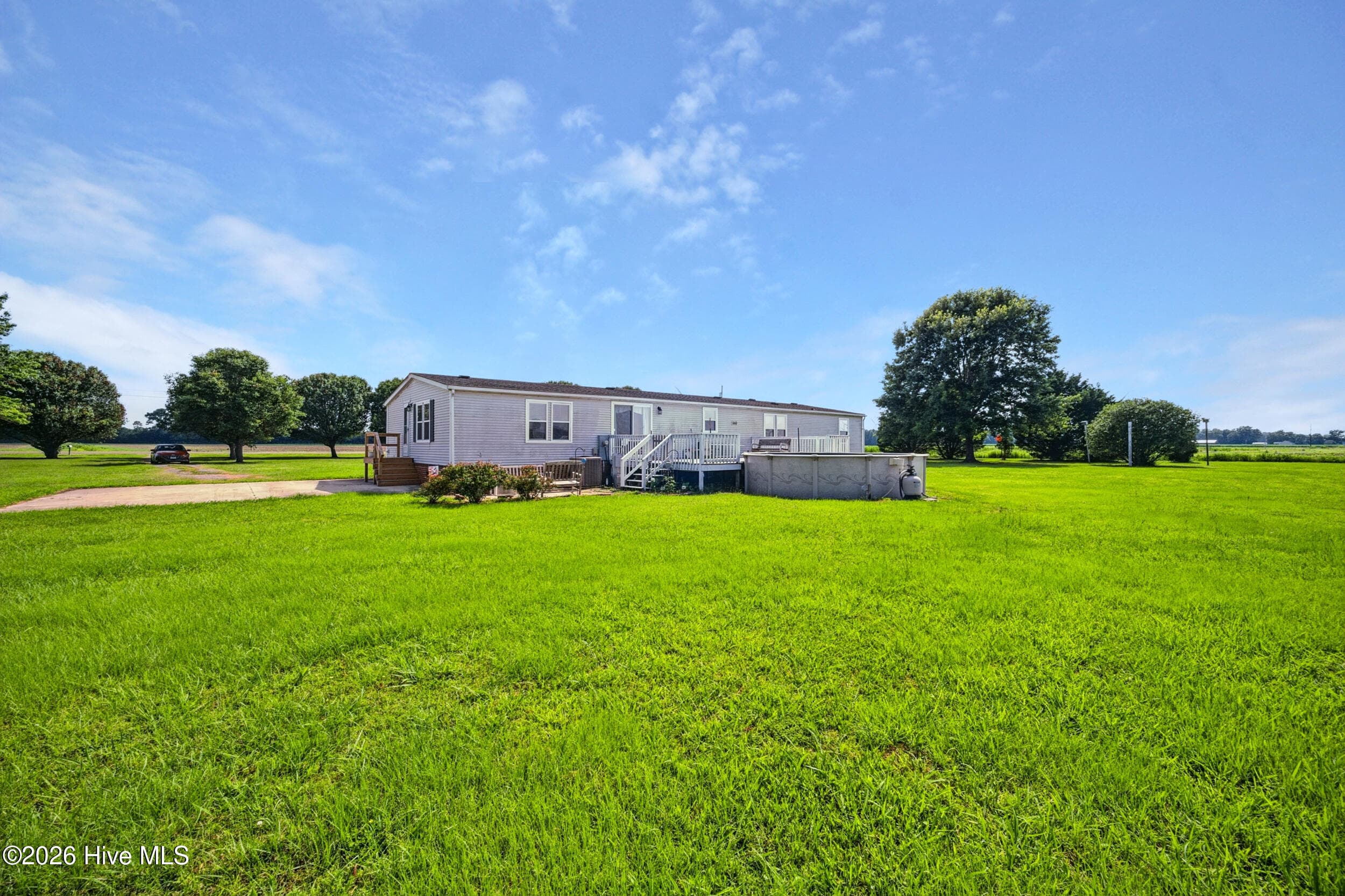 Manufactured Home at 641 W Bear Swamp Road, Hertford, NC 27944, photo 24 of 40