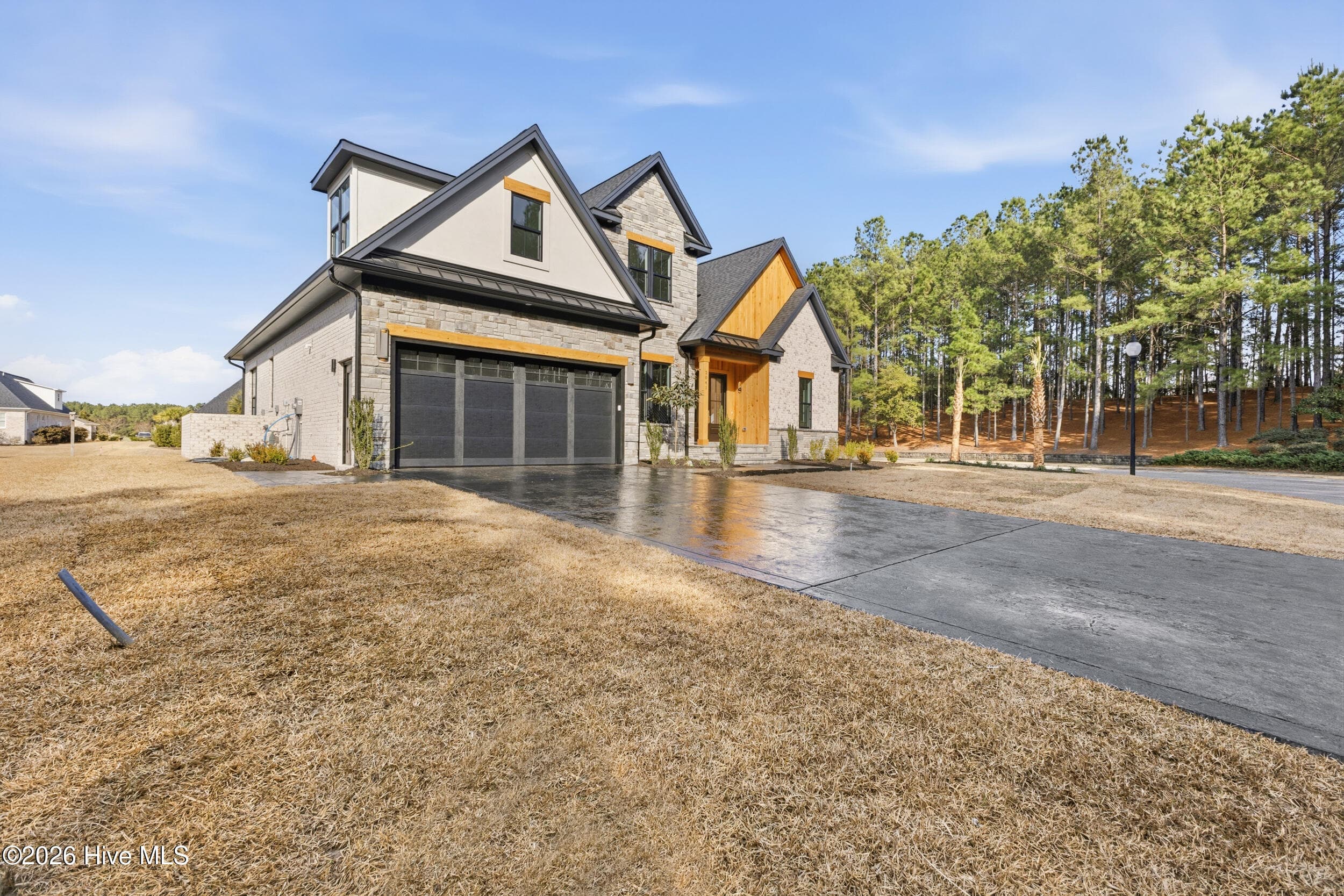 Single Family Residence at 2041 Wind Lake Way, Leland, NC 28451, photo 4 of 47