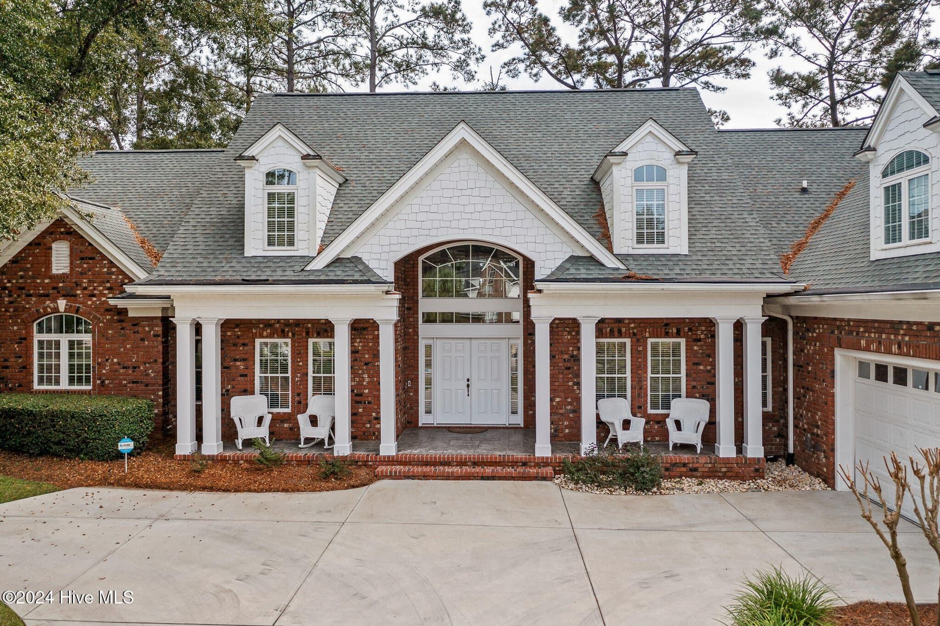 Single Family Residence at 202 Jones Byrd Court, Sunset Beach, NC 28468, photo 2 of 3