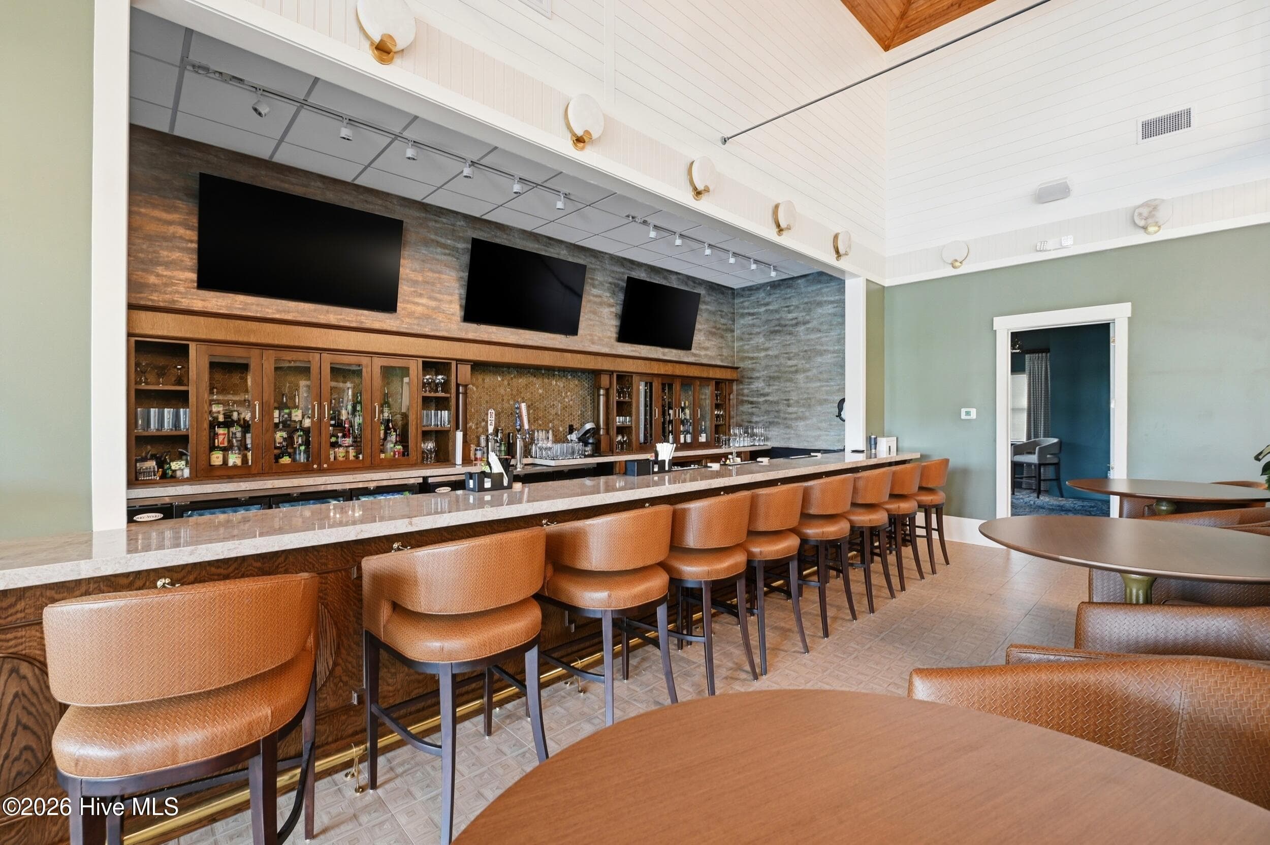 Restaurant Bar - 9385 Fallen Pear Lane NE, Leland, NC 28451