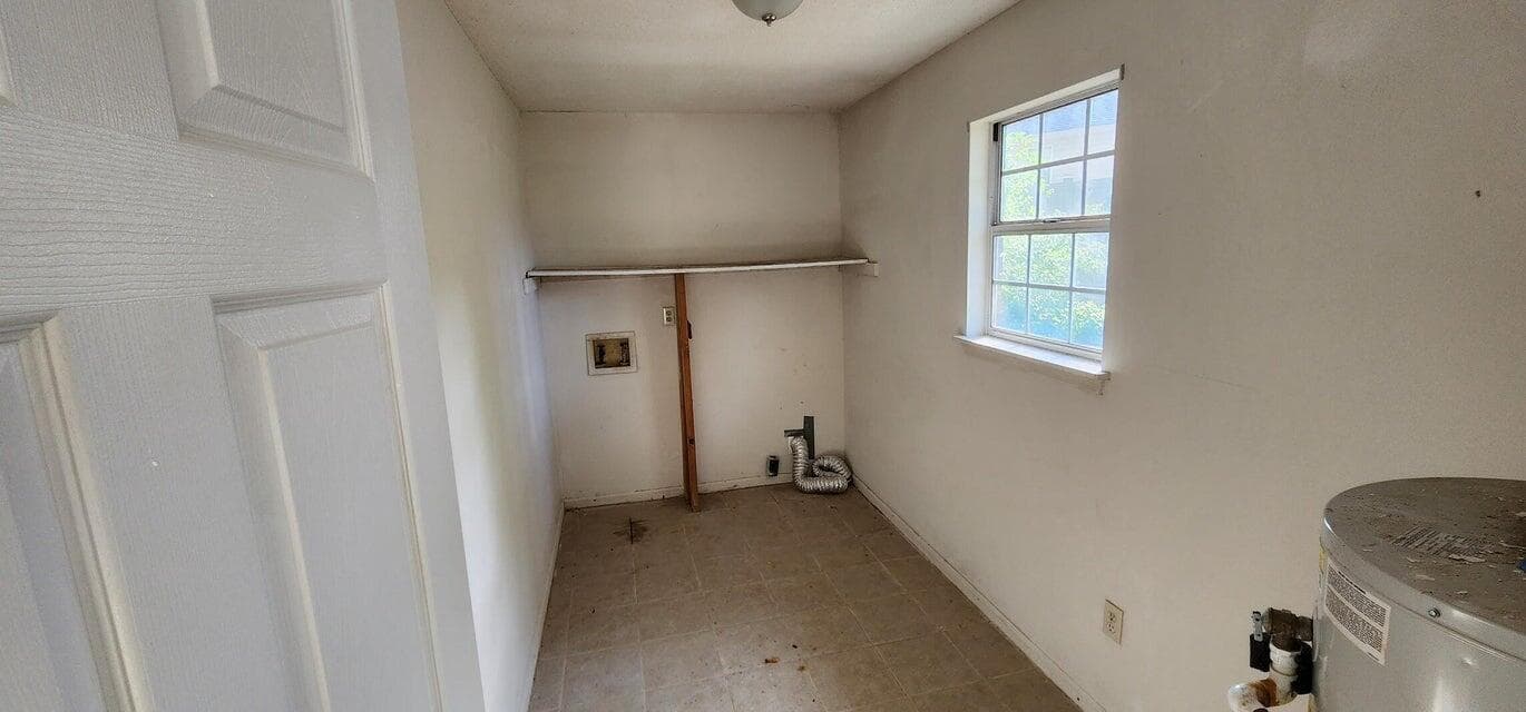 Single Family Residence at 2615 Claymont Road, Hephzibah, GA 30815, photo 6 of 10