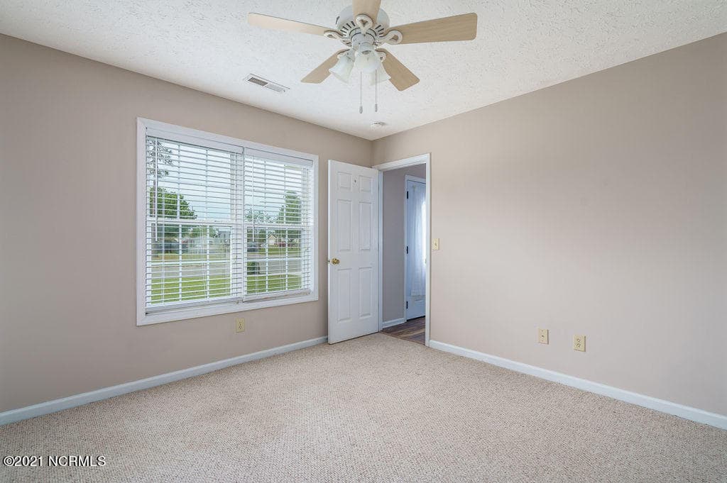 Master Bedroom - 6701 Alamosa Drive, Wilmington, NC 28411