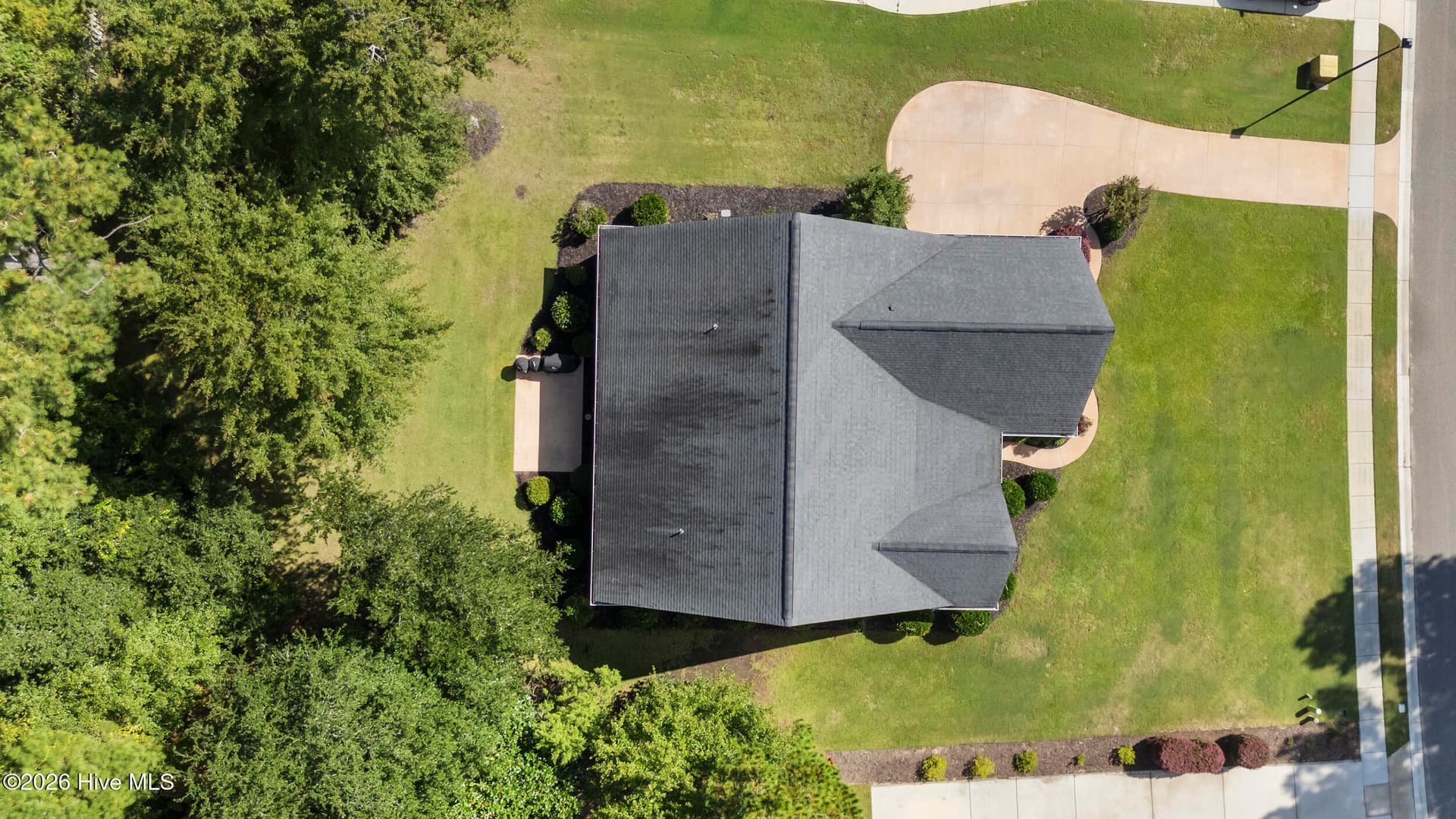 Single Family Residence at 323 Crown Pointe Drive, Hampstead, NC 28443, photo 69 of 71