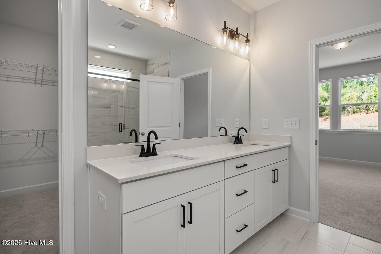 Sample Picture - 347 Queensferry Lane, Aberdeen, NC 28315