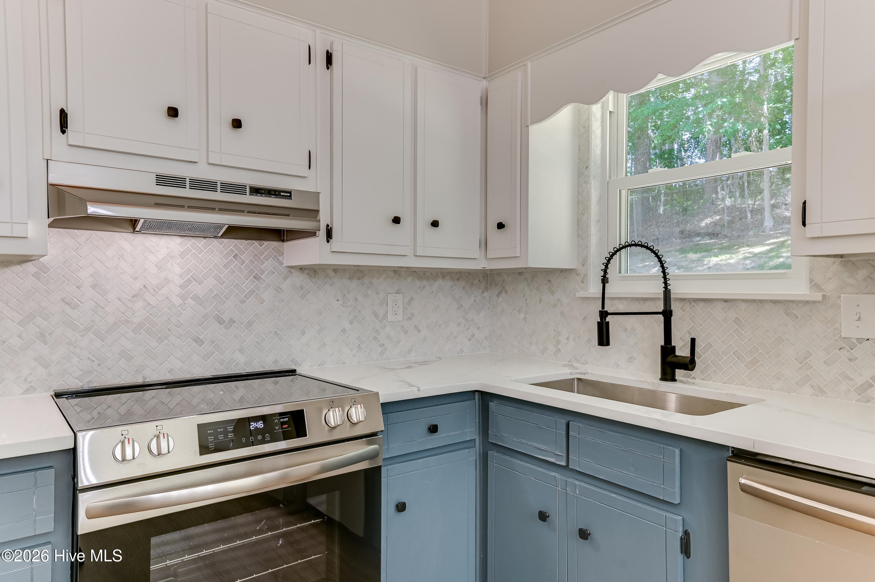 Single Family Residence at 219 Dry Creek Road, Evans, GA 30809, photo 12 of 32