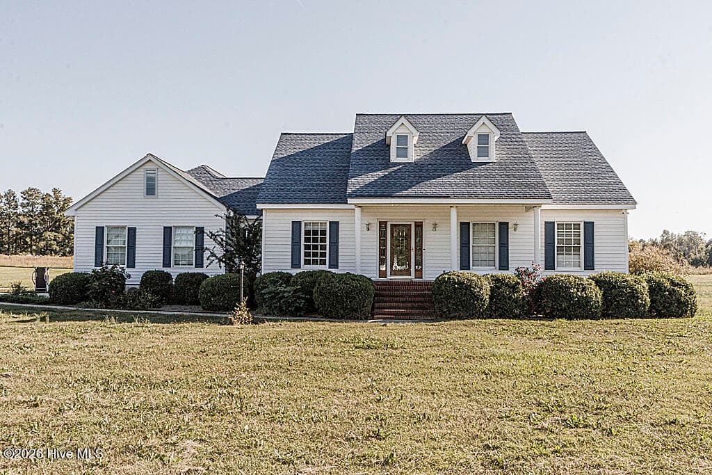 1049 W Battleboro Avenue, Battleboro, NC 27809