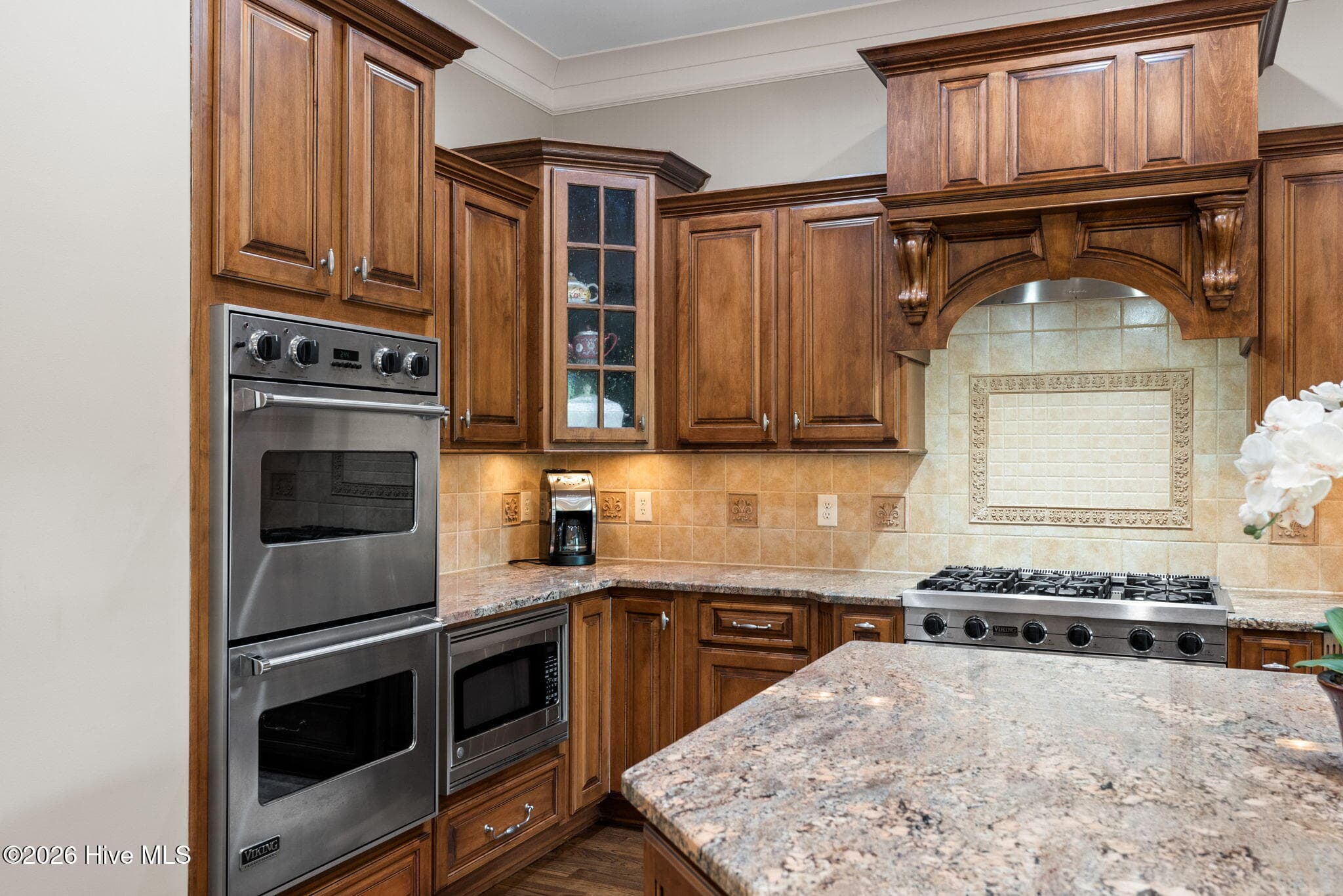 Viking double ovensViking refrigerator - 3858 Ridge Crest Drive, Southport, NC 28461