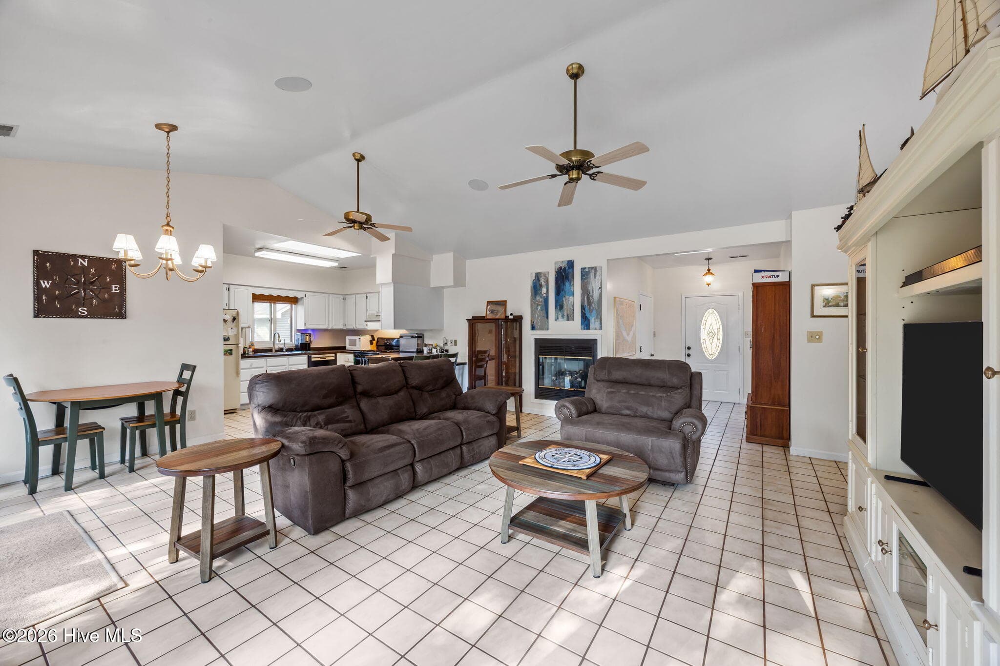 Spacious Living areas! - 135 Wilson Circle, Minnesott Beach, NC 28510