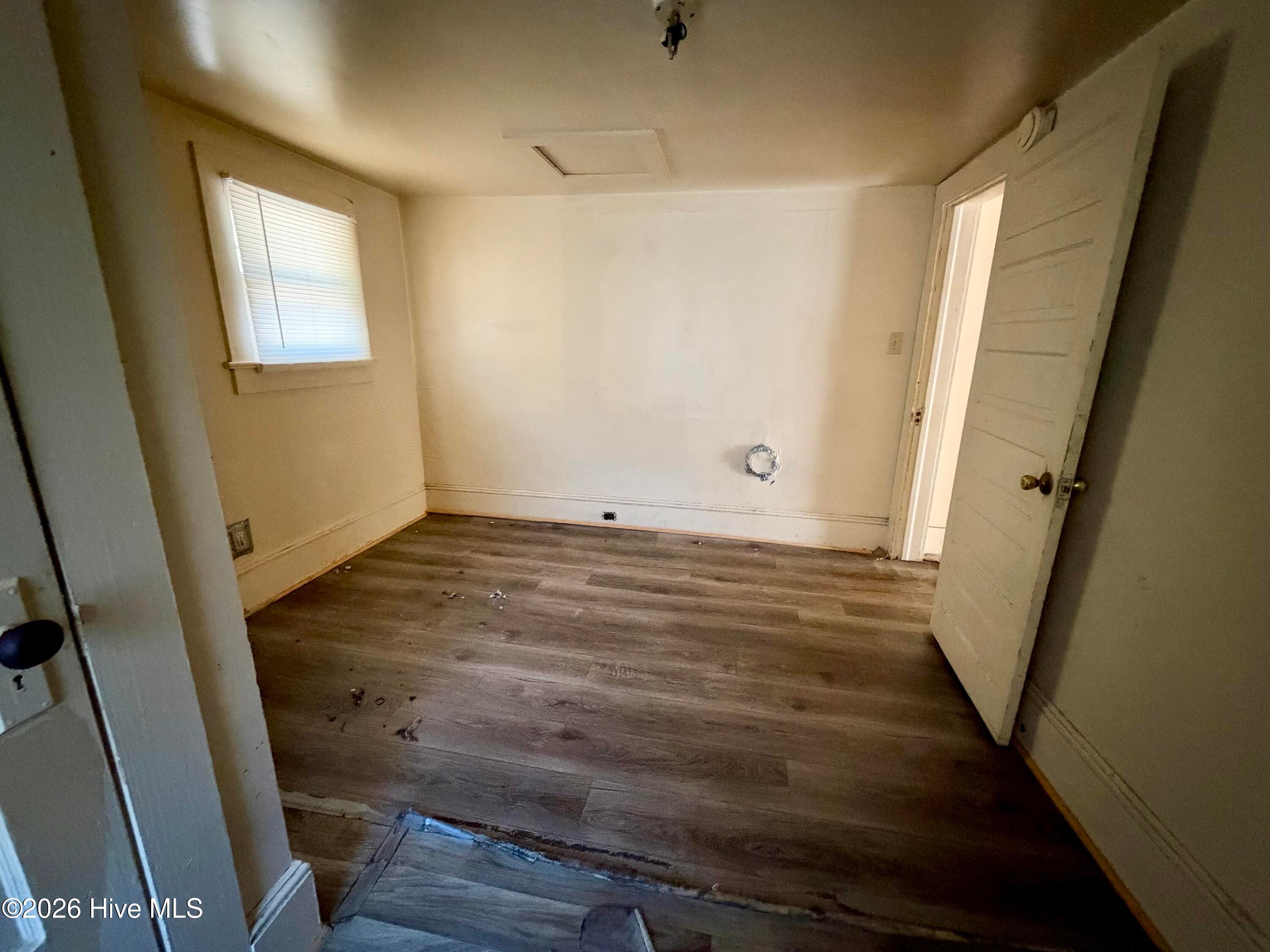 Duplex at 507 Warren Street, Williamston, NC 27892, photo 24 of 25