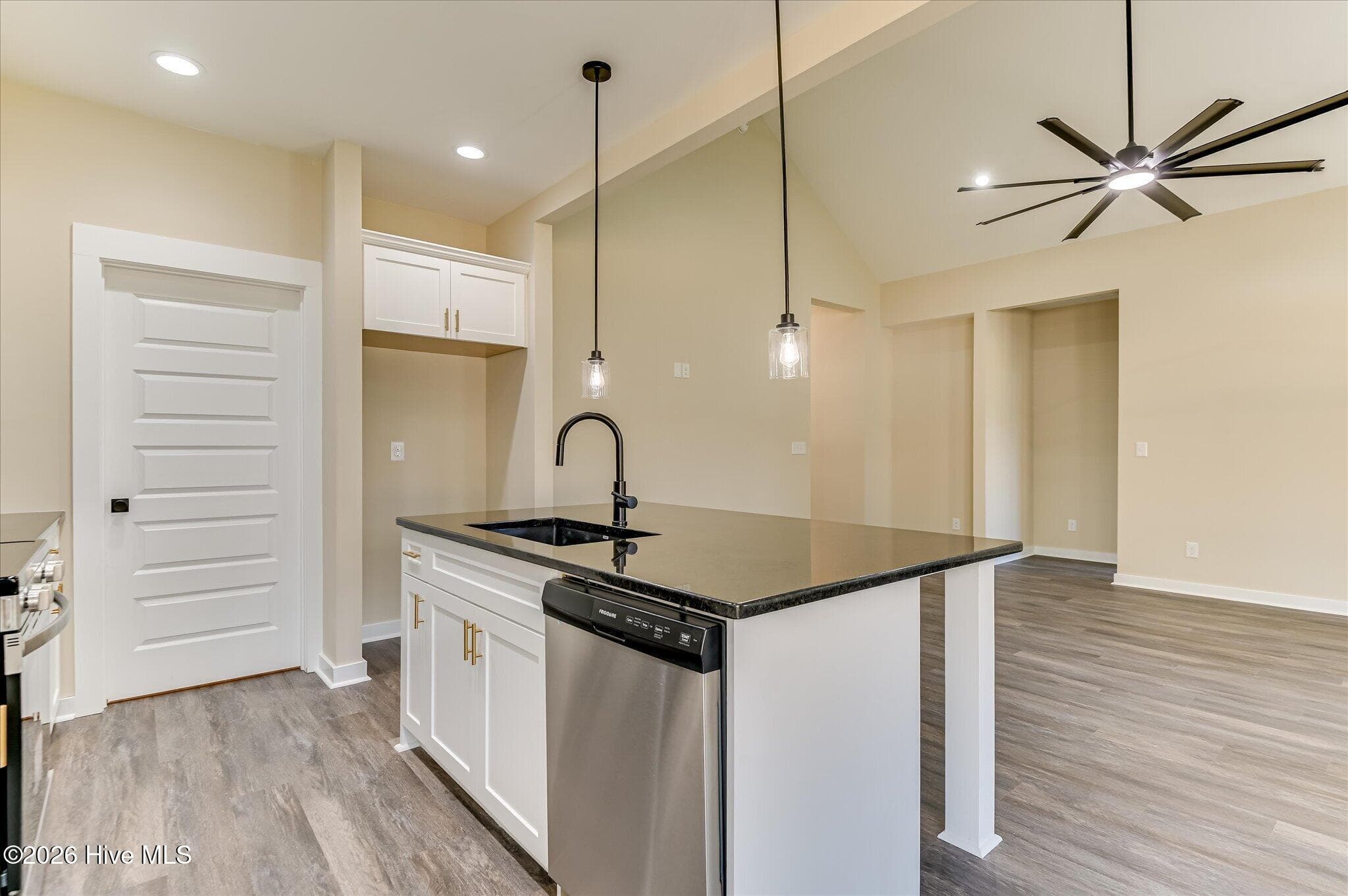 Single Family Residence at 3215 Sycamore Drive, Augusta, GA 30909, photo 14 of 42