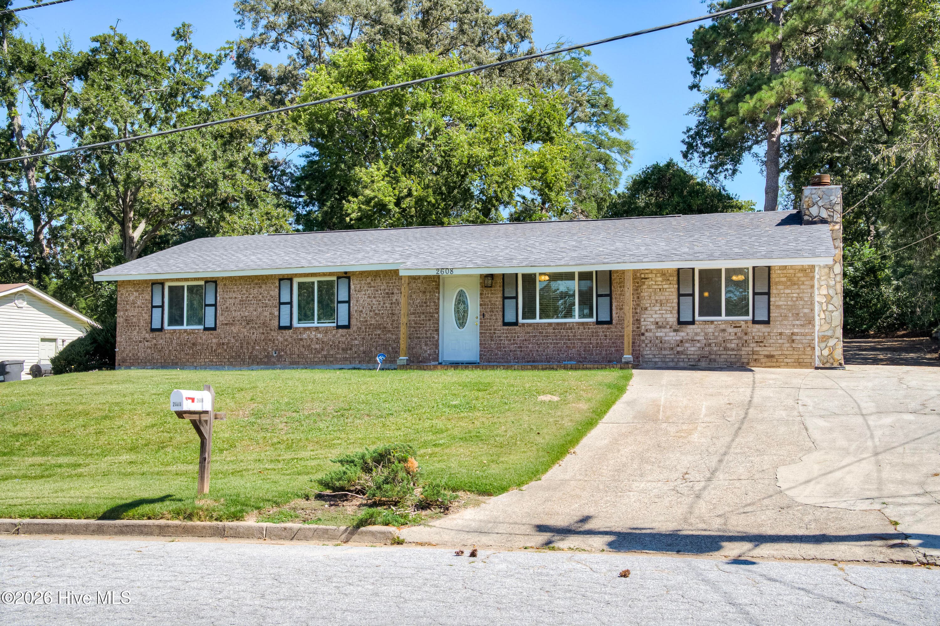 Single Family Residence at 2608 Shalimar Drive, Augusta, GA 30906, photo 2 of 38