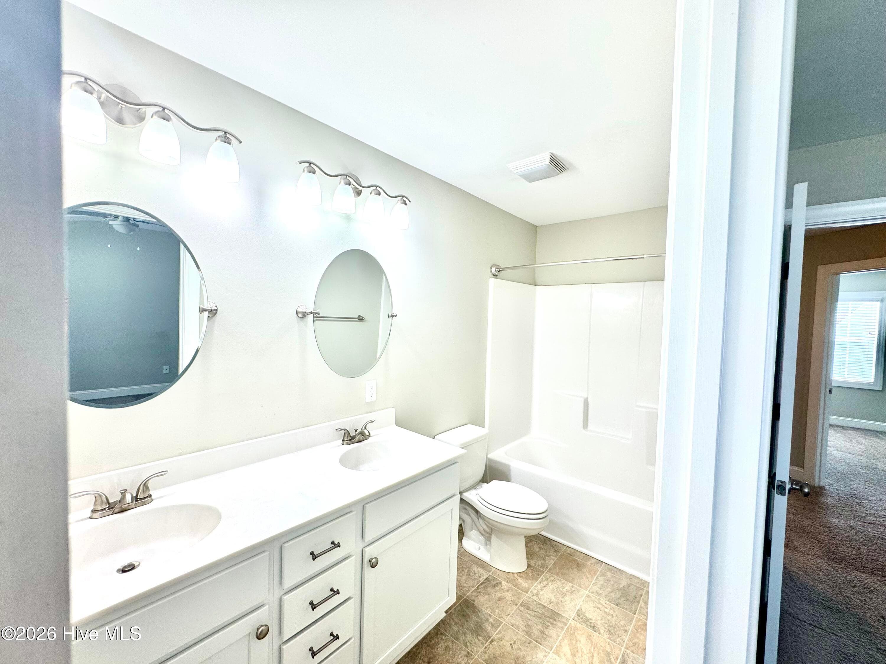 Townhouse at 2217 Chavis Drive B, Greenville, NC 27858, photo 2 of 3
