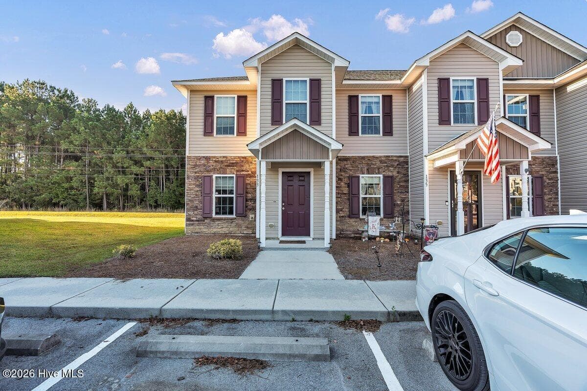 Townhouse at 133 W Murrow Lane, Jacksonville, NC 28546, photo 55 of 55
