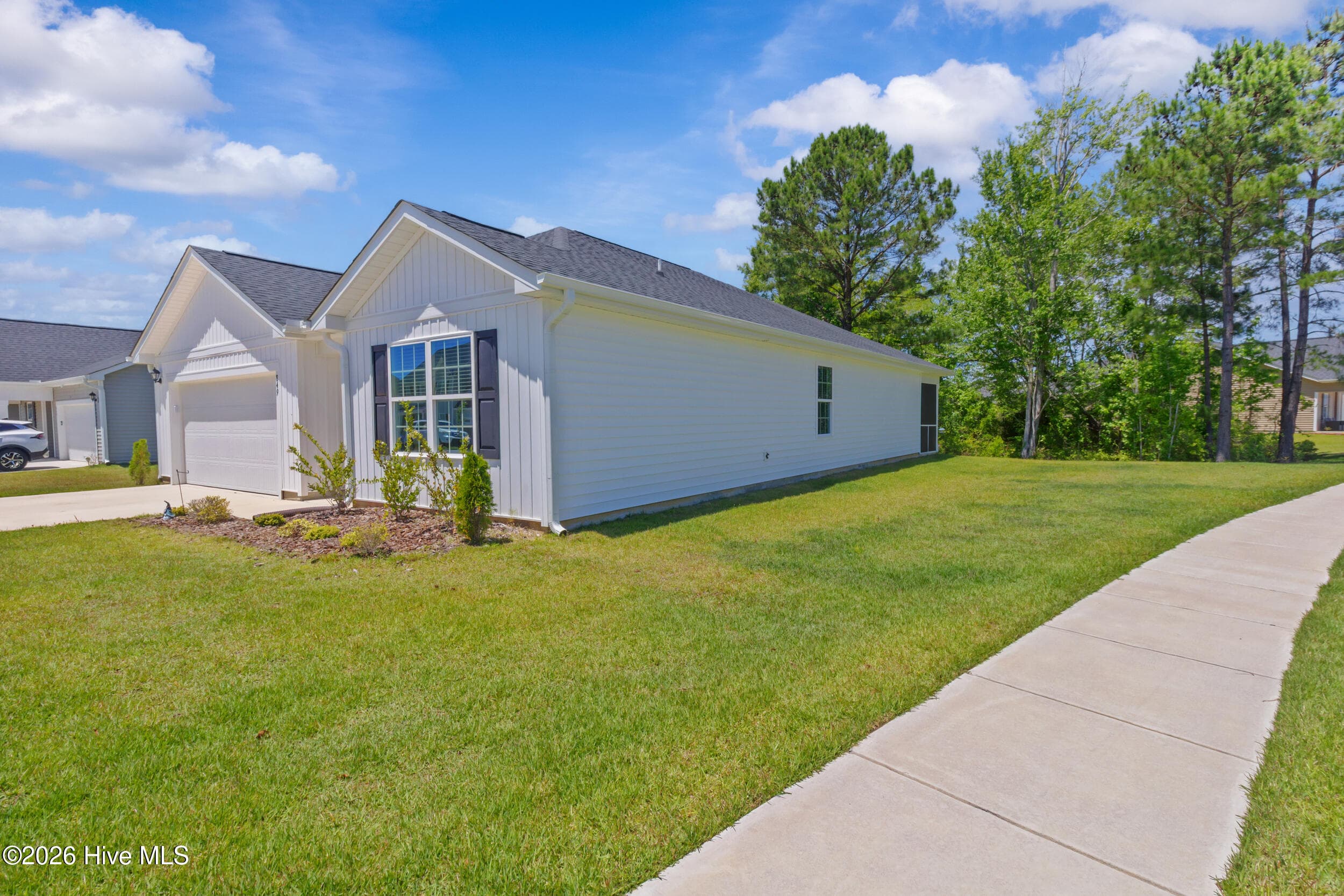 Single Family Residence at 849 Tuscarora Trail, Jacksonville, NC 28546, photo 33 of 45