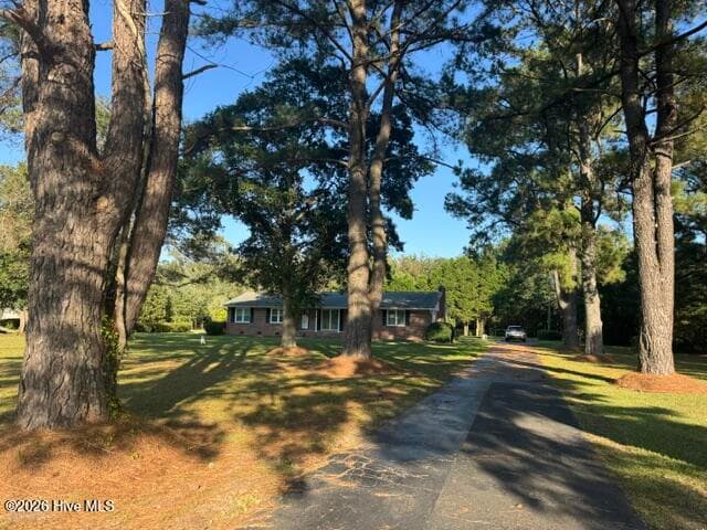 Single Family Residence at 1836 Us Highway 117 S, Burgaw, NC 28425, photo 3 of 9