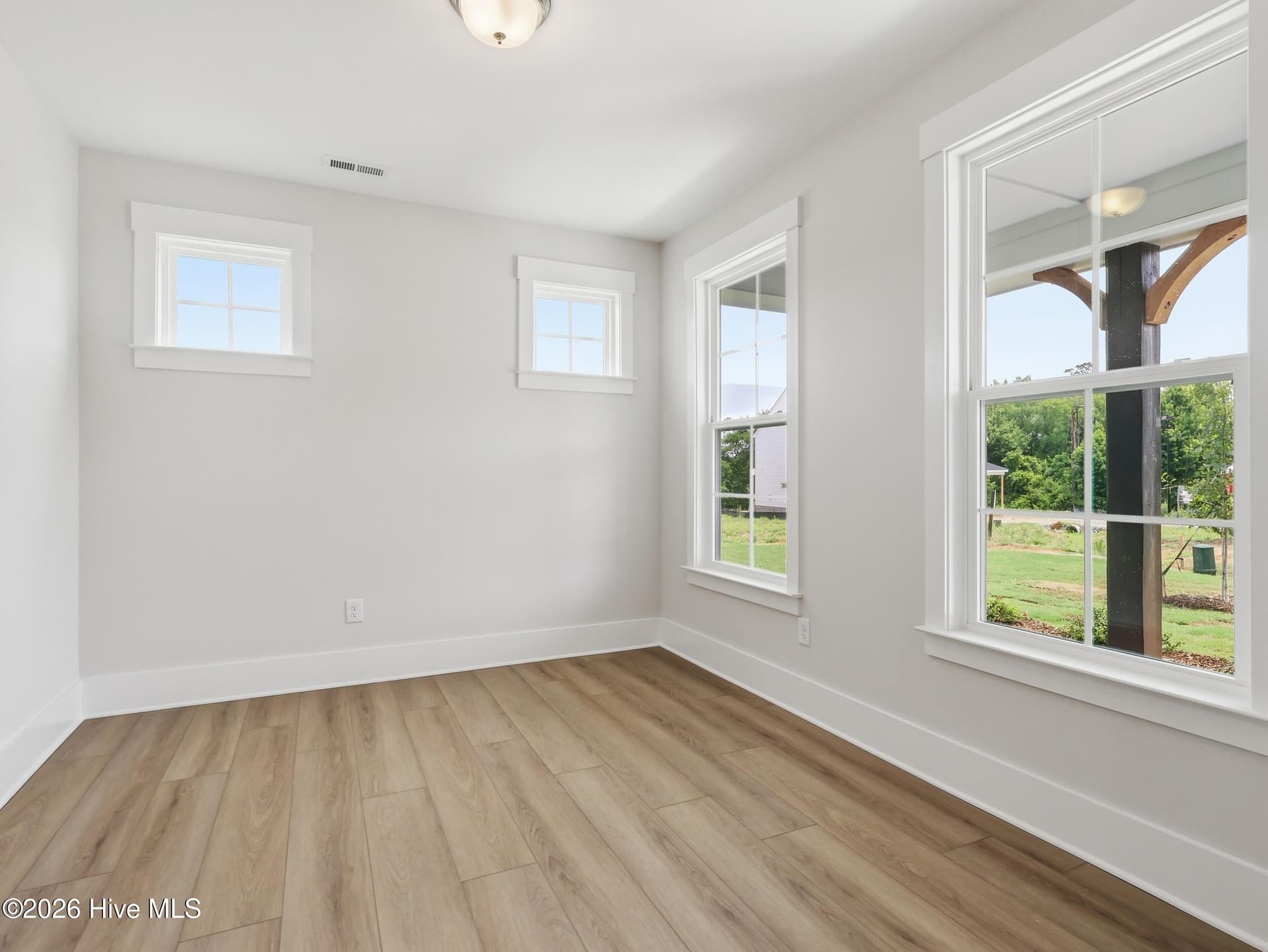 Single Family Residence at 325 Oak Meadow Lane, Angier, NC 27501, photo 3 of 37