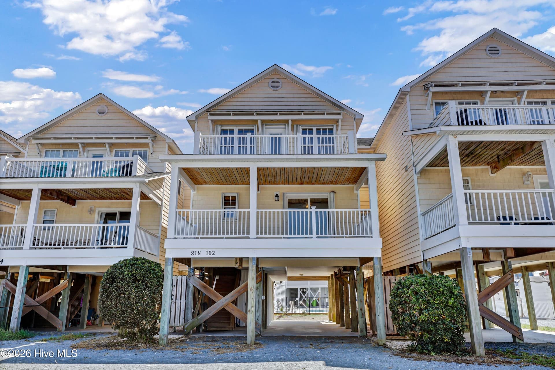 818 N New River Drive 102, Surf City, NC 28445