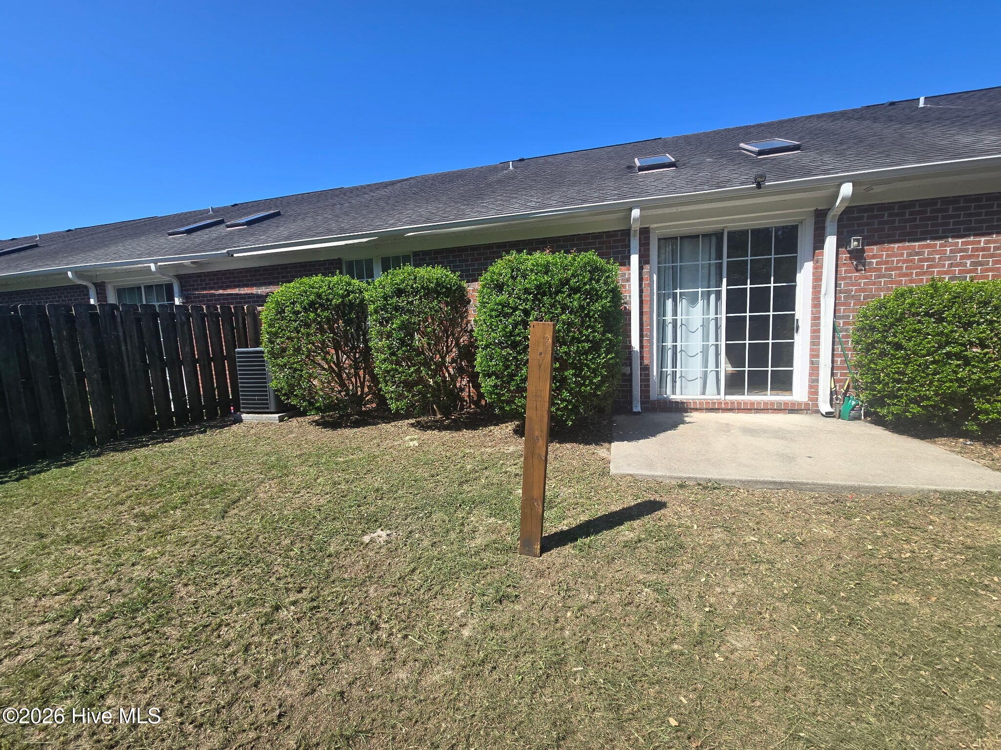 Townhouse at 5322 Christian Drive, Wilmington, NC 28403, photo 12 of 14