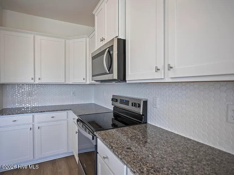 Single Family Residence at 4694 Hartshorn Circle, Aiken, SC 29801, photo 13 of 45