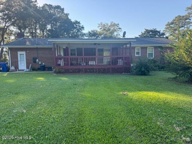 Single Family Residence at 1836 Us Highway 117 S, Burgaw, NC 28425, photo 5 of 9