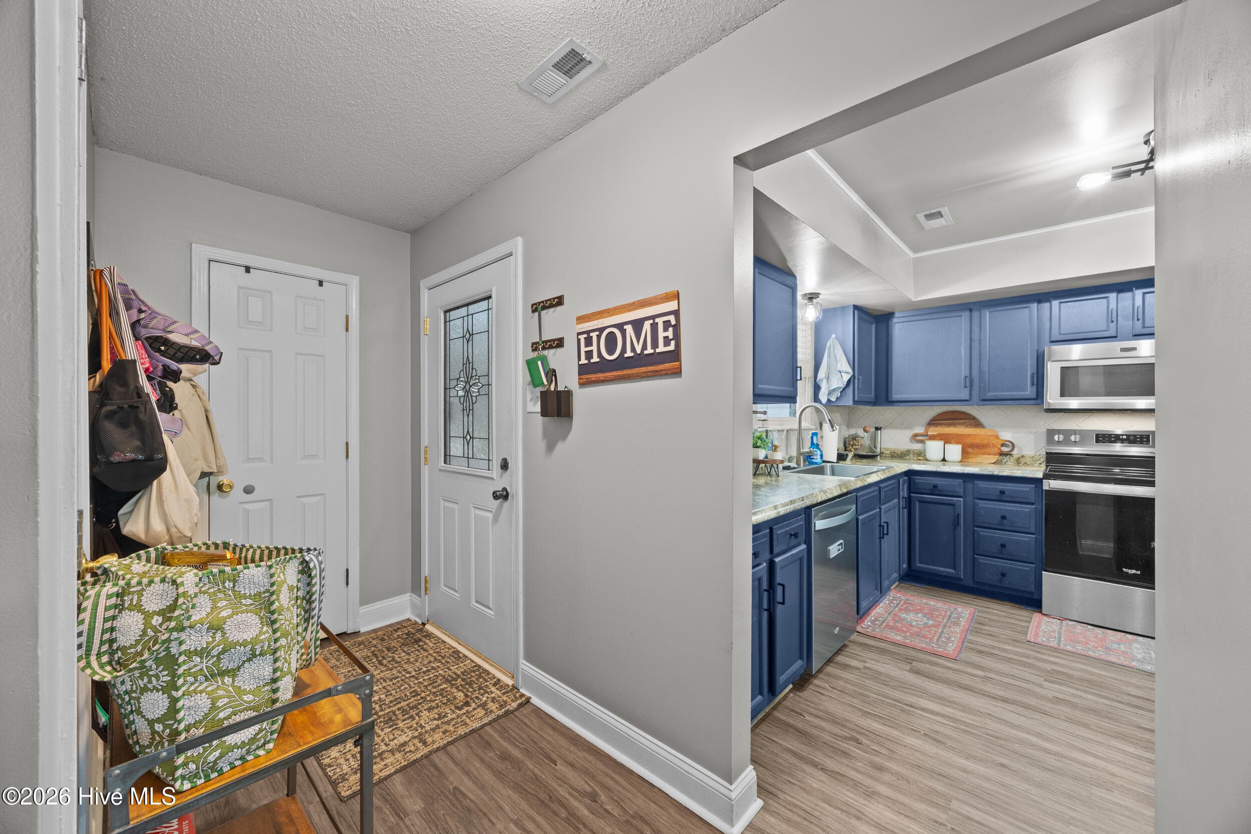 Single Family Residence at 104 Allison Lane, Jacksonville, NC 28540, photo 5 of 39
