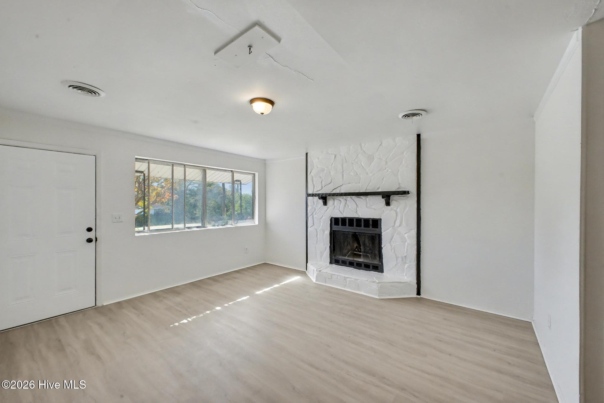 Single Family Residence at 2709 Lumpkin Road, Augusta, GA 30906, photo 7 of 27