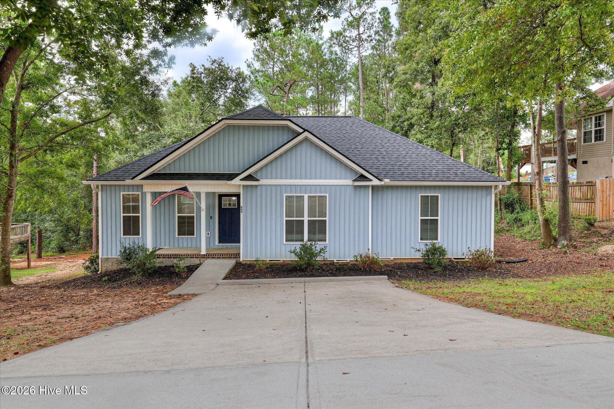 Single Family Residence at 605 Ridgefield Drive, North Augusta, SC 29841, North Augusta, photo 31 of 35