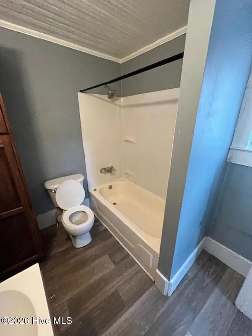 Single Family Residence at 305 Stough Al Alley, Kinston, NC 28501, photo 7 of 10