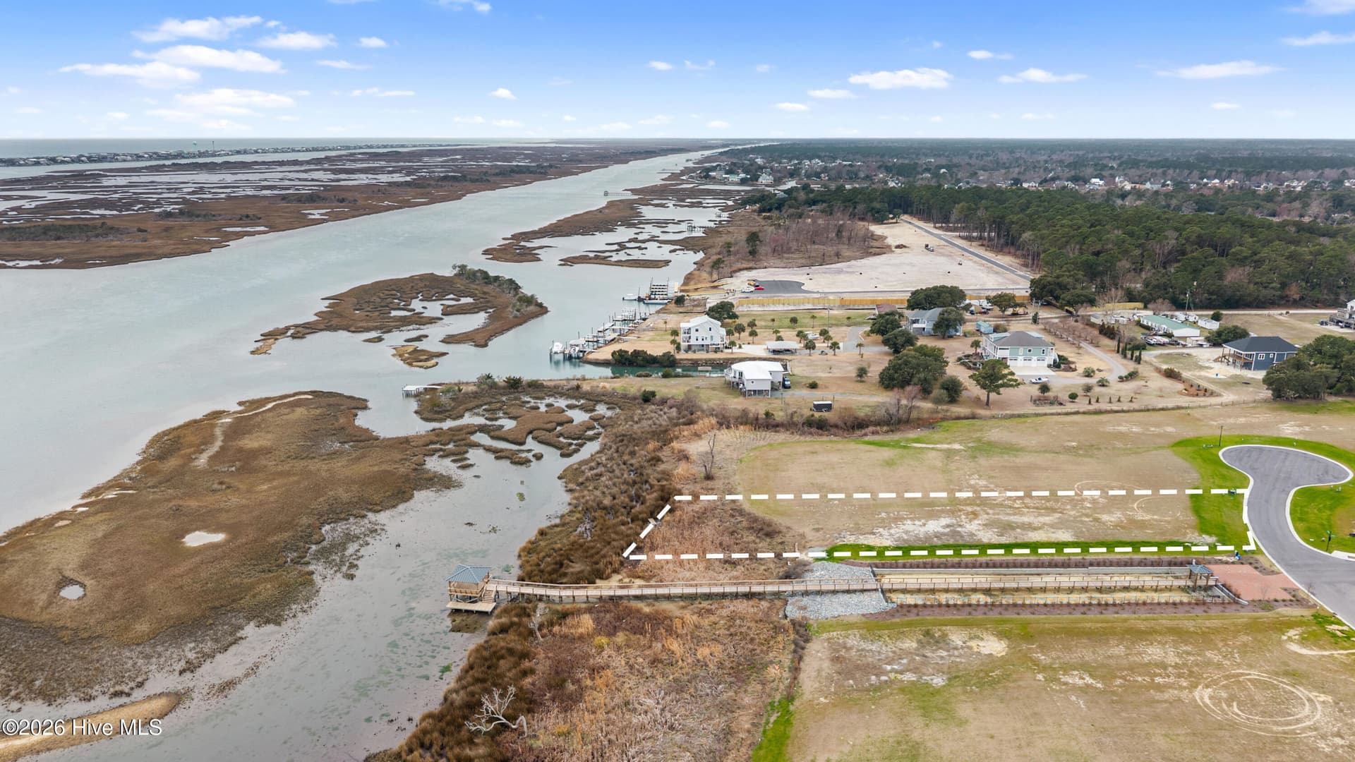 BUILD YOUR CUSTOM HOME IN A GATED WATERFRONT COMMUNITY — LARGE HOMESITES + ICW ACCESS + DAY DOCK + TOPSAIL SCHOOLS - 106 106 S Glimmering Glass Lane, Hampstead, NC 28443