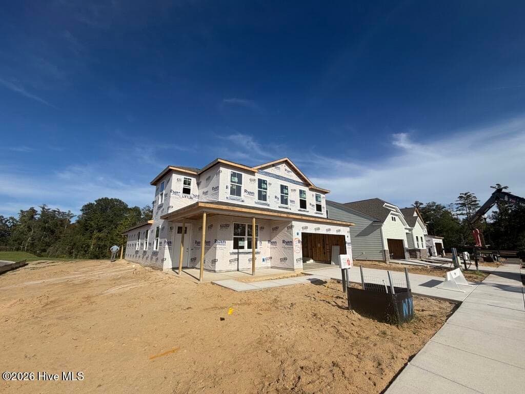 Single Family Residence at 4297 Farmfield Drive, Navassa, NC 28451, photo 2 of 13