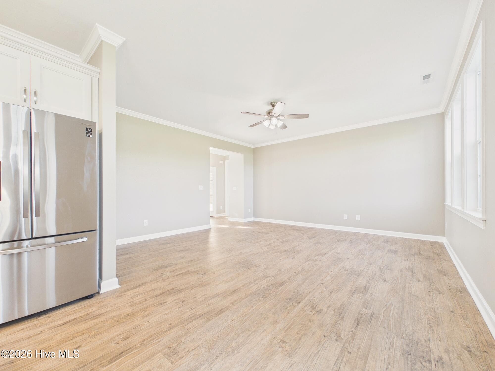 Living Room - 503 Spinnaker Street, Elizabeth City, NC 27909