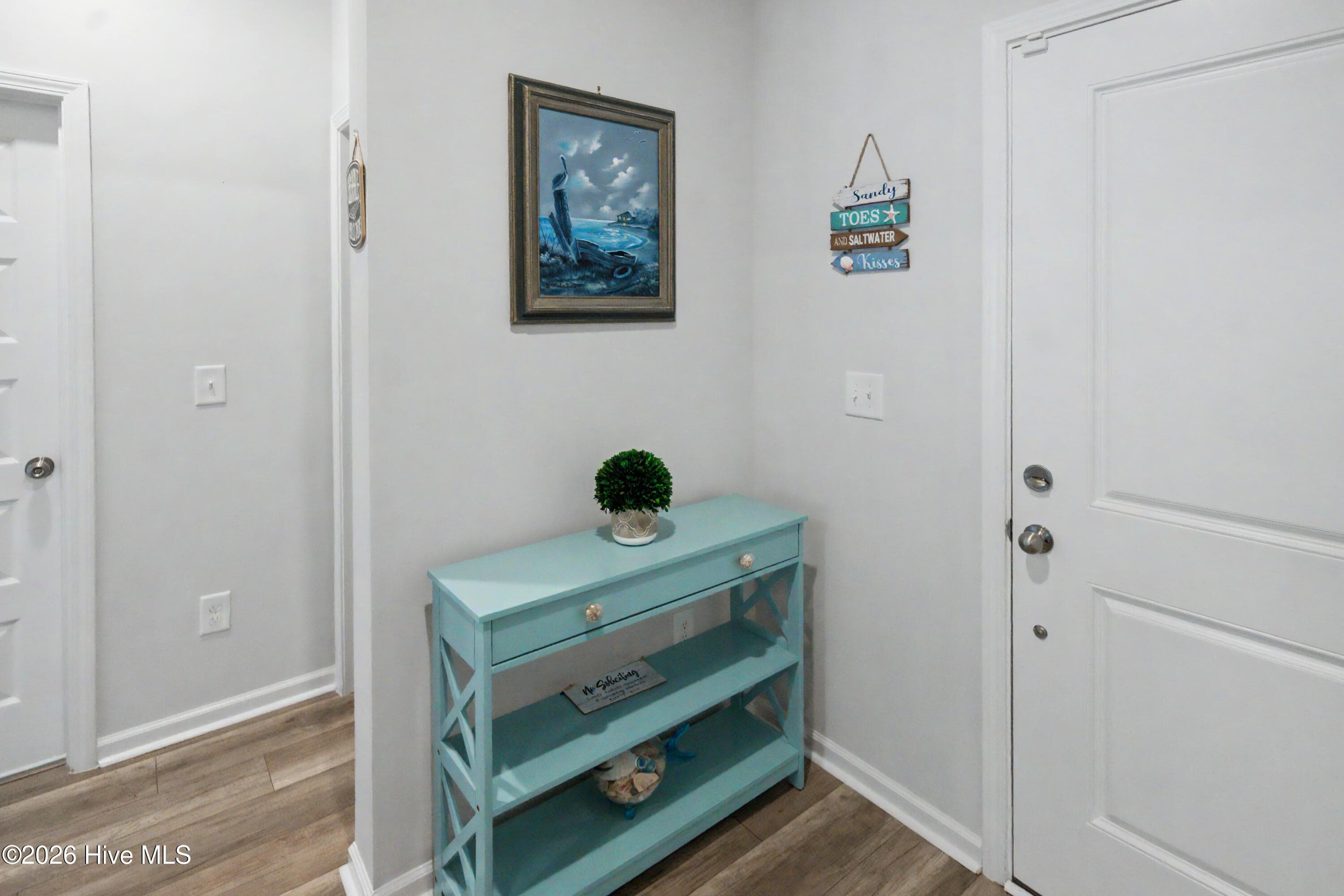 Single Family Residence at 9056 Island Shore Avenue, Calabash, NC 28467, photo 7 of 54