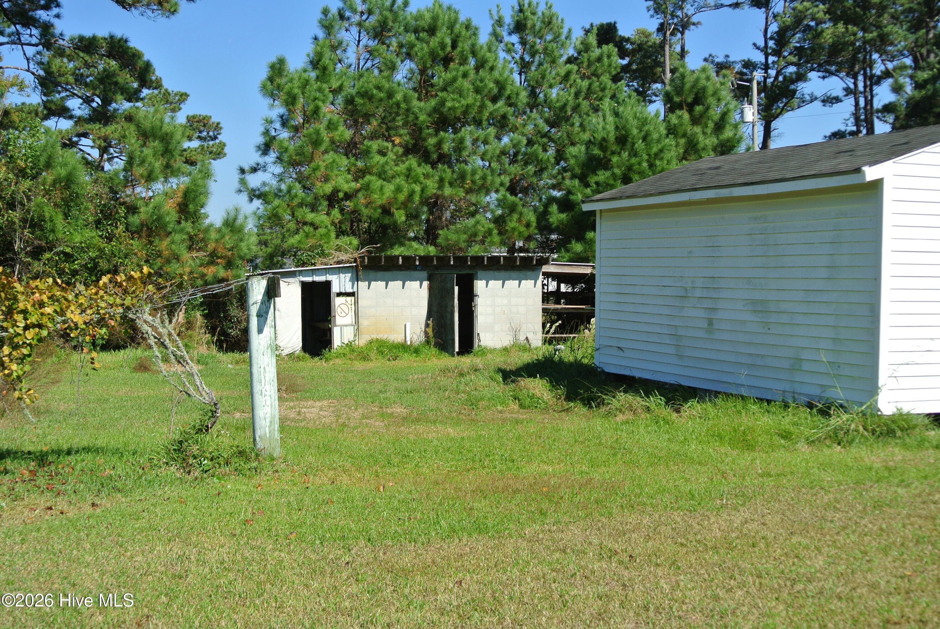 Single Family Residence at 153 Fulford Willis Road, Williston, NC 28579, photo 12 of 38