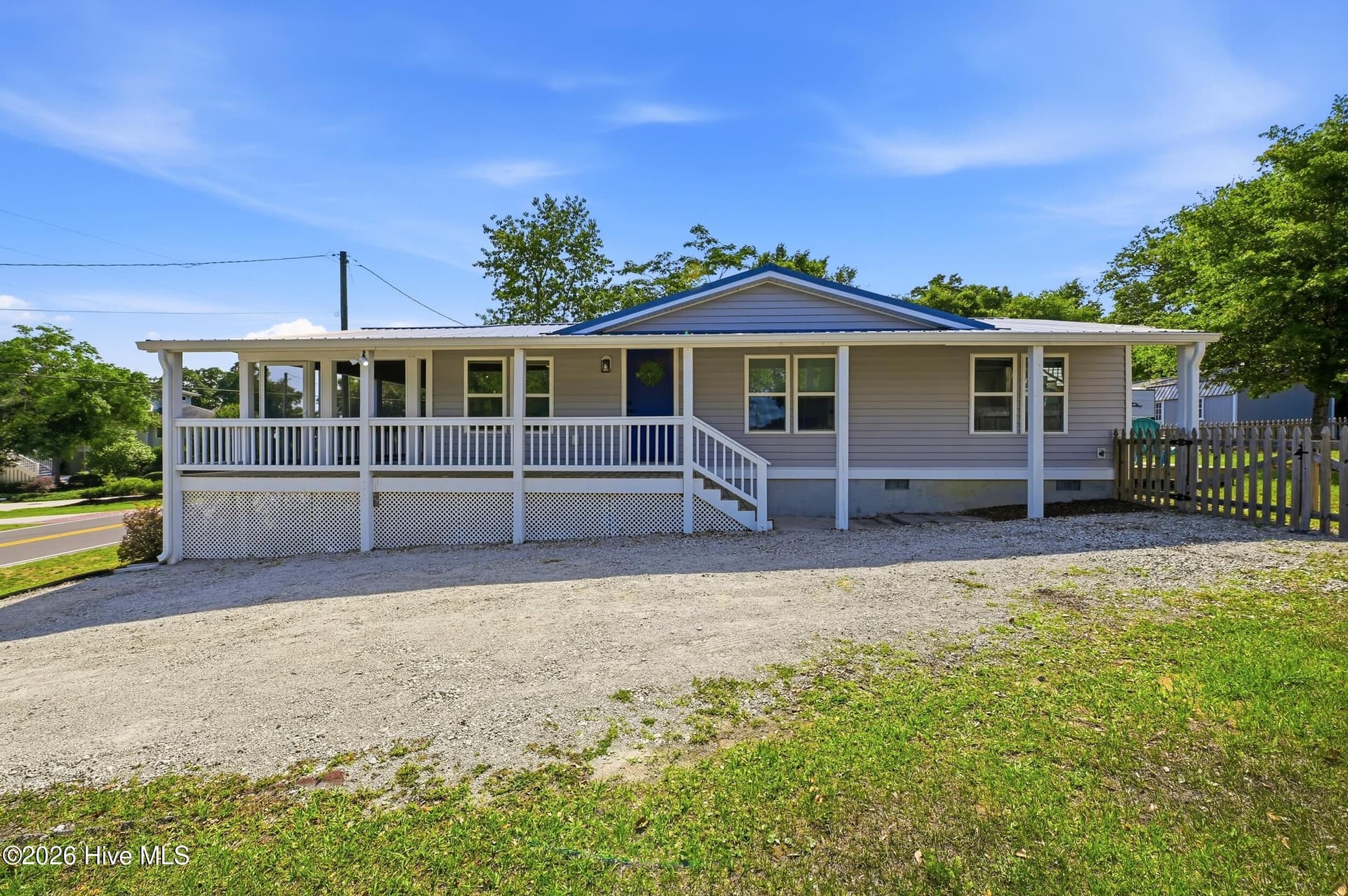 1510 Kings Landing Road, Hampstead, NC 28443