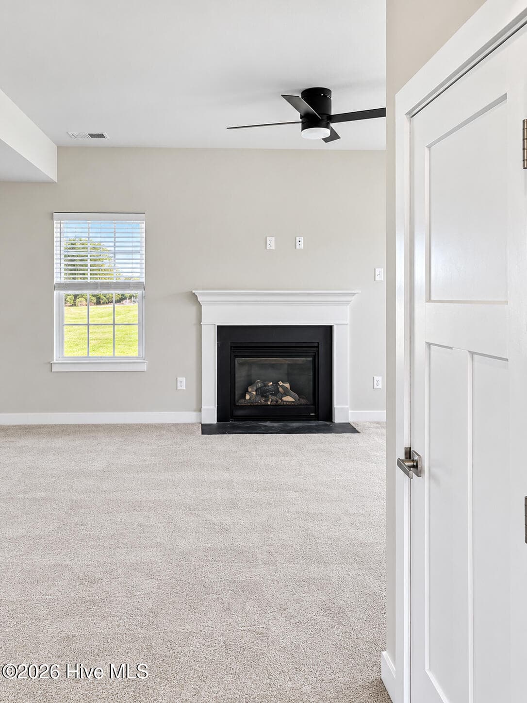 Single Family Residence at 212 Pungo Circle, Moyock, NC 27958, photo 14 of 34