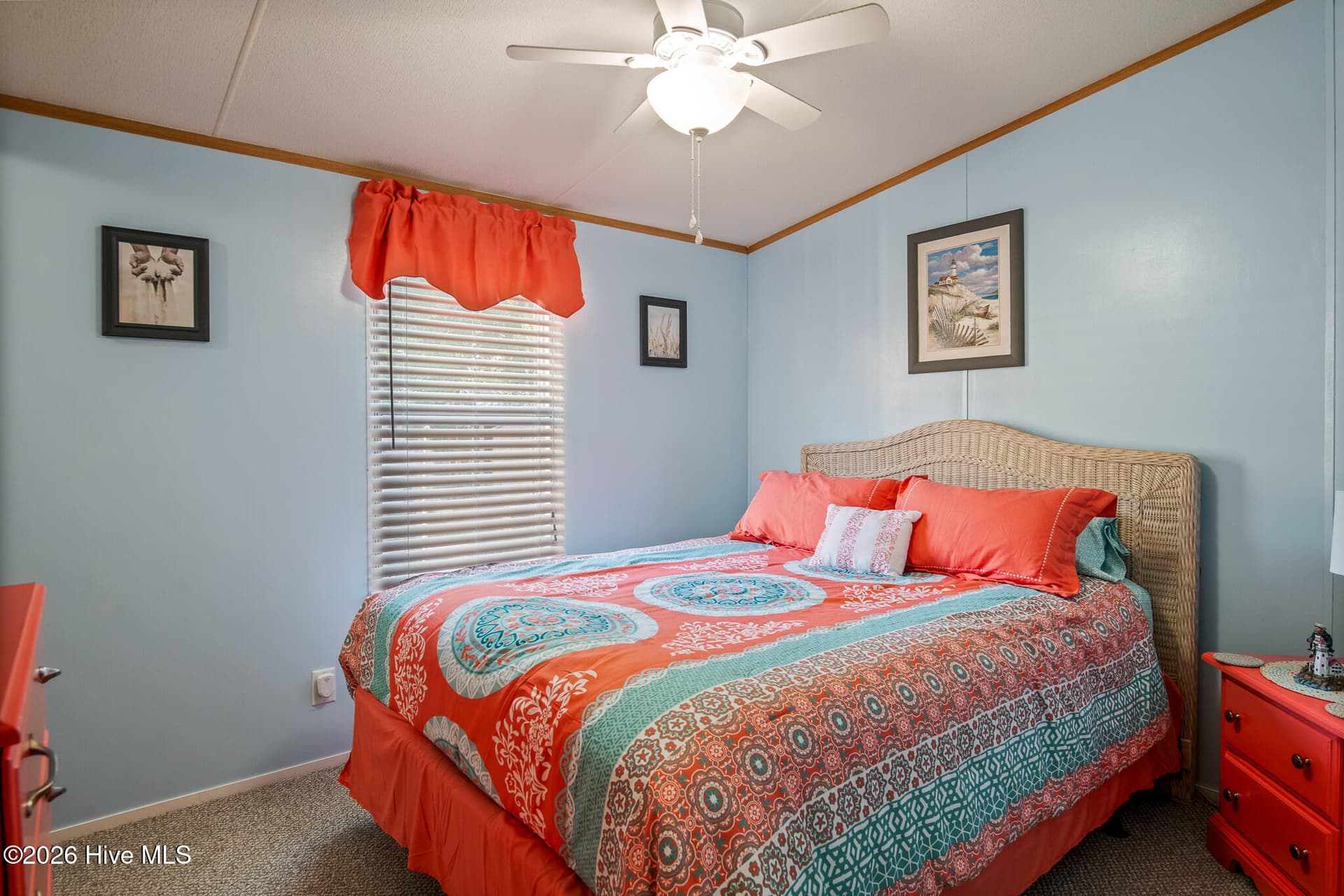 Manufactured Home at 1989 Scotch Sea Lane SW, Supply, NC 28462, photo 12 of 49