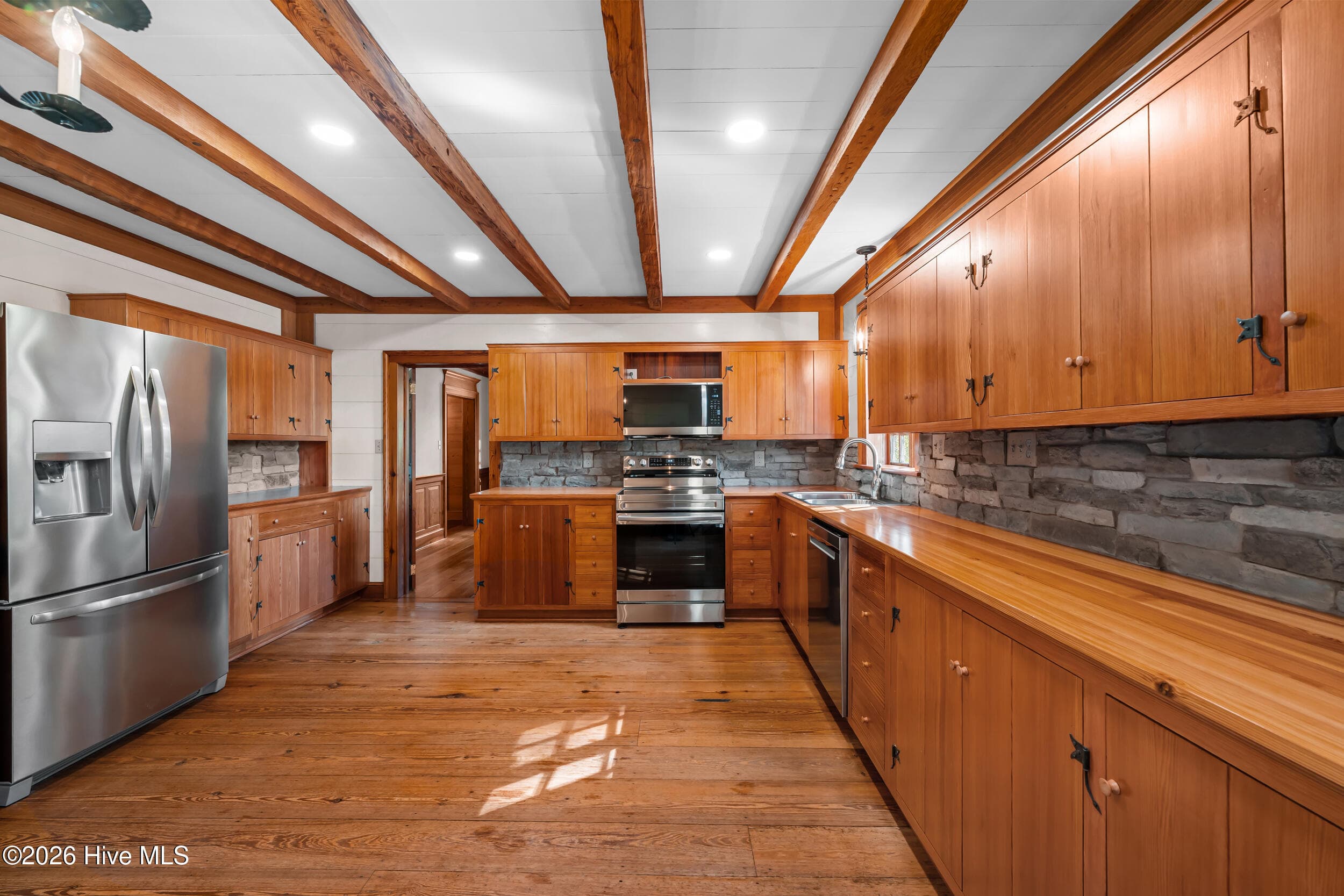 Single Family Residence at 1516 Colony Drive, Tarboro, NC 27886, photo 13 of 49